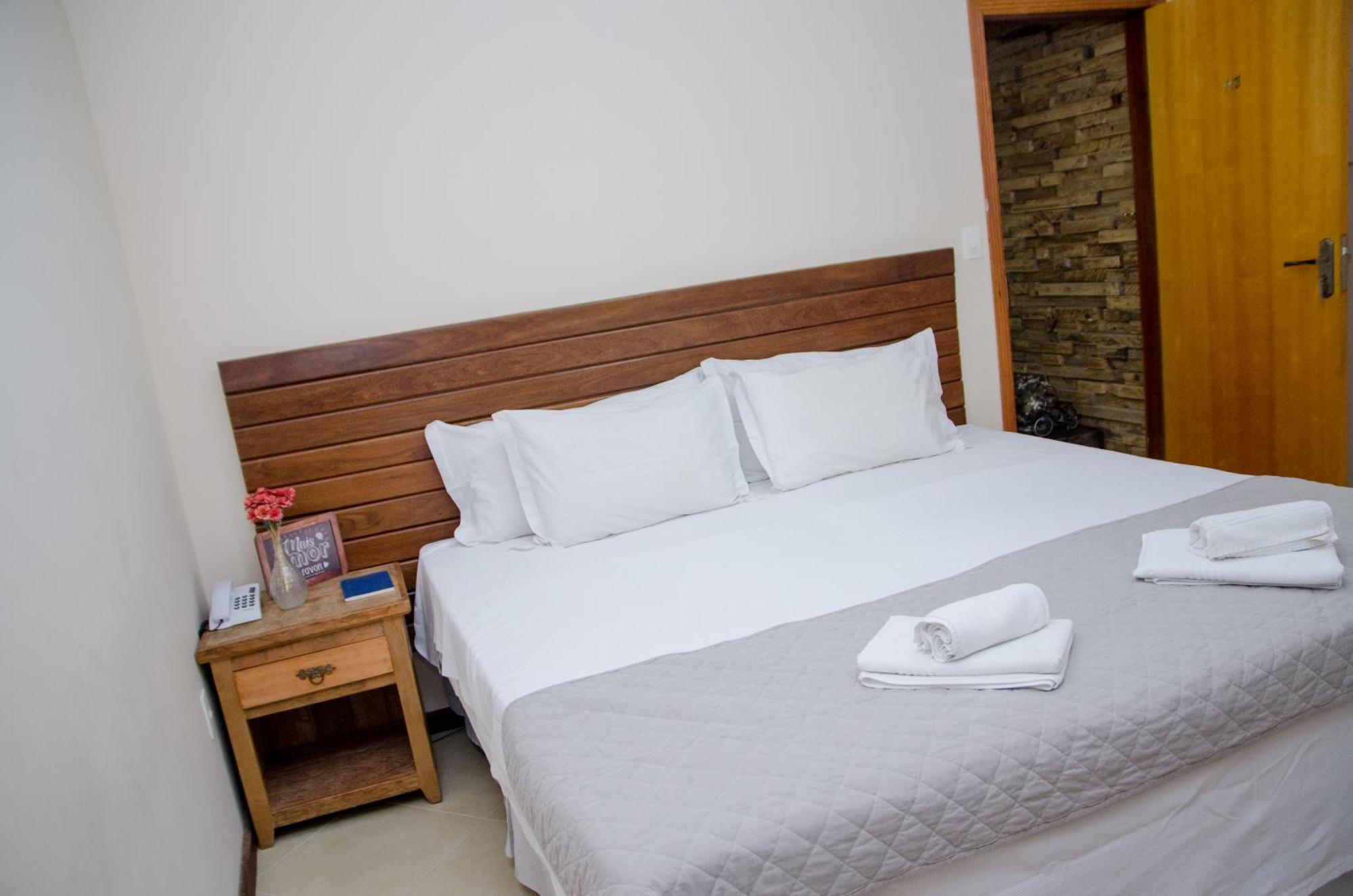 Hotel Pousada La Belle Itaguai Bagian luar foto